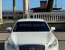 Nissan fuga
