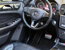 Mercedes-Benz G-Класс