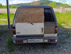 Opel Monterey