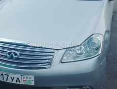 Infiniti M35