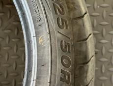 225 50 R17 две штуки 