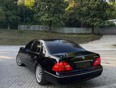 Toyota Celsior