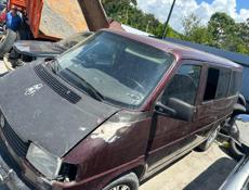 Volkswagen Caravella