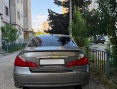 Infiniti M35