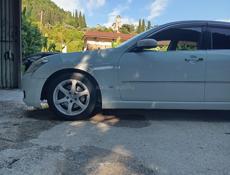 Nissan fuga