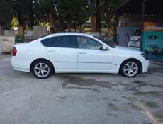Nissan fuga