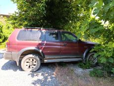Mitsubishi Montero
