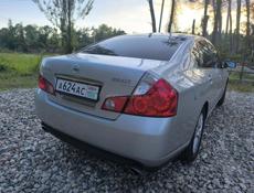 Nissan fuga
