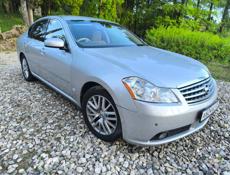 Nissan fuga