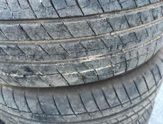 235/65R18