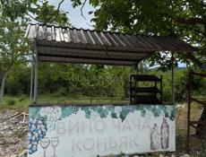 Продаю металлический торговый прилавок 