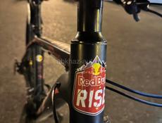 Велосипед Red Bull RISE / 29 велик Ред Булл “MTB BIKE”