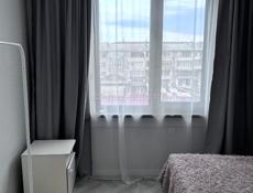 По суточно