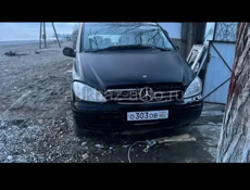 Mercedes-Benz Viano
