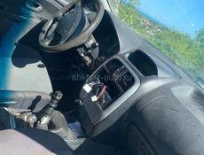 Mitsubishi Carisma