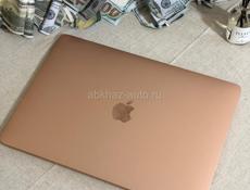 MacBook Air «13» - в идеальном состоянии 