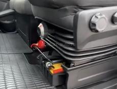 BYD F1