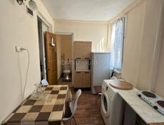 сдается первый этаж частного дома