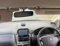 Toyota Ipsum
