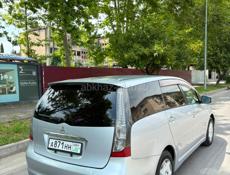 Mitsubishi Grandis