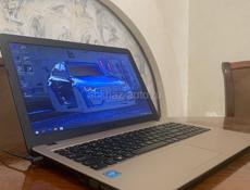 Ноутбук ASUS