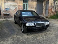 Mercedes-Benz 811