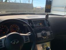 Infiniti M35