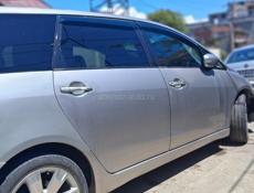 Mitsubishi Grandis