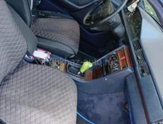 Mercedes-Benz 124
