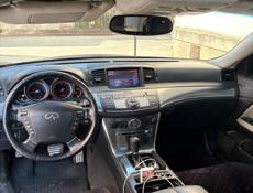 Infiniti M35