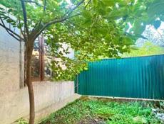 ПОЛОВИНА ДОМА В ЦЕНТРЕ СУХУМА