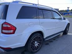 Mercedes-Benz GL-Класс