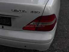 Toyota Celsior