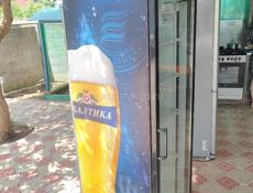 Витринный холодильник 
