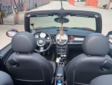 MINI Cooper & Cabrio