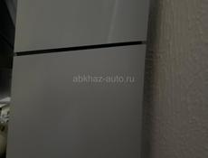 Продаю срочно Плейстейшн 5 в отличном состоянии 