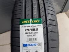 Шины 225/45/R17 4шт Новые