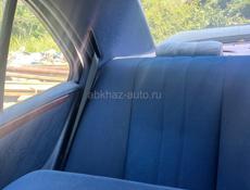 Mercedes-Benz 200-Series