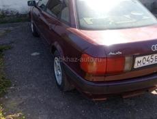 Audi 80