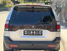 Mitsubishi Pajero Sport