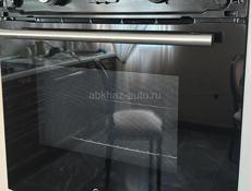 Продается духовка  Midea