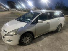 Mitsubishi Grandis