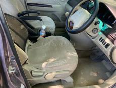 Mitsubishi Grandis