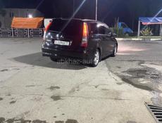 Mitsubishi Grandis