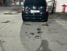 Mitsubishi Grandis