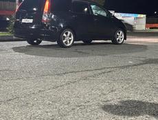 Mitsubishi Grandis