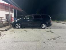 Mitsubishi Grandis