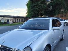 Mercedes-Benz S-Класс