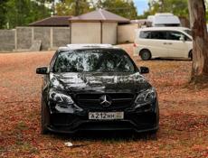 Mercedes-Benz E-Класс