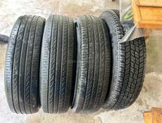 Продаются покрышки фирма якомаха размер R15 в хорошем состоянии одна покрышка новая 